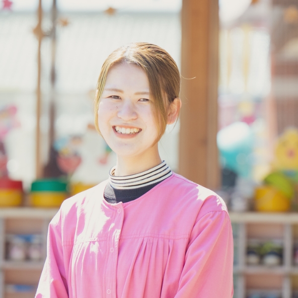 堀田 萌彩